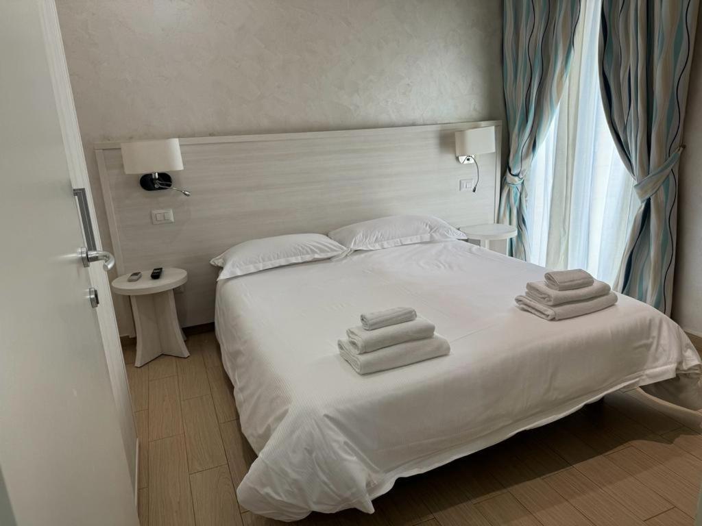 Marina Beach Aparthotel ริมินี ภายนอก รูปภาพ